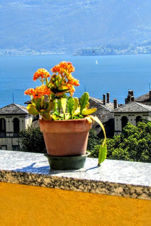 Residenza Christian Apartment Gravedona Bagian luar foto