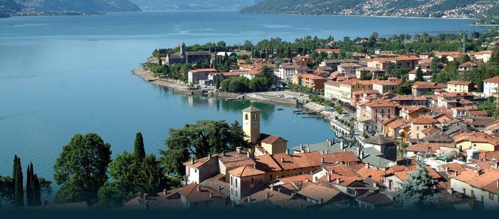 Residenza Christian Apartment Gravedona Bagian luar foto